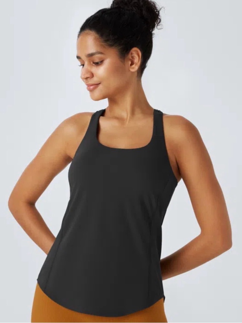 Halara top with built in bra - Picture 10 of 11